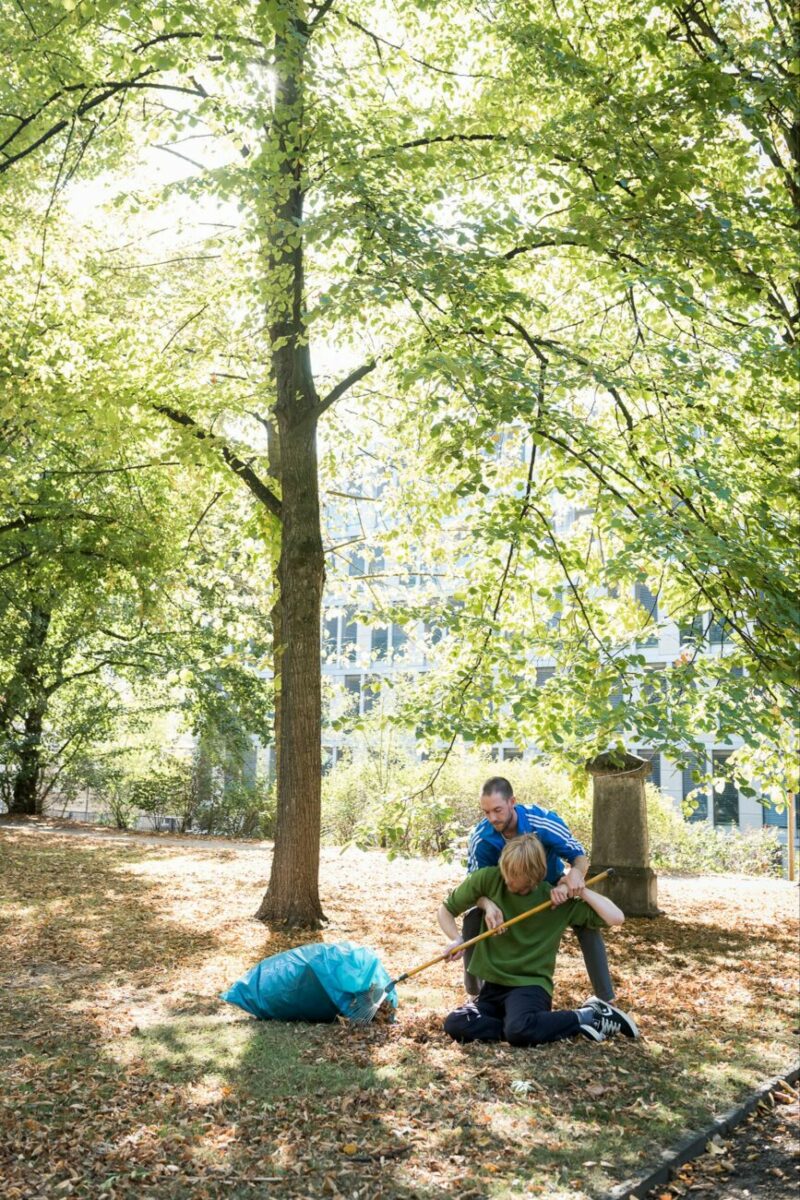 Kaffee und Haut #2, performance view at thresholds performance festival, 2019, photo: Katja Illner